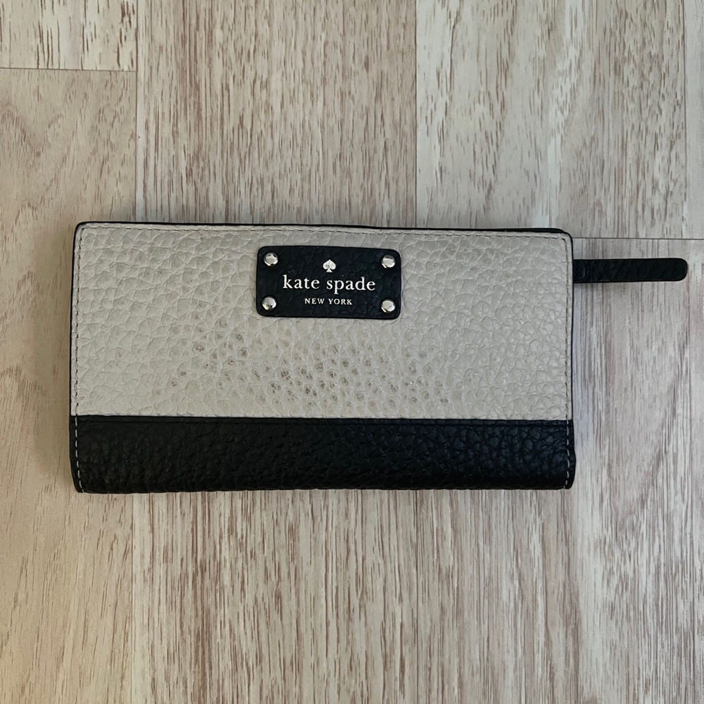 Kate Spade Two-Tone Leather Wallet